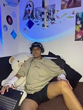 Snapshot of Teito69 chatting on November 13, 2025, 5:44 am Teito69 online show from November 13, 2025, 5:44 am