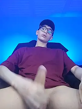 Eliot Haworth online show from November 2, 2025, 8:58 pm