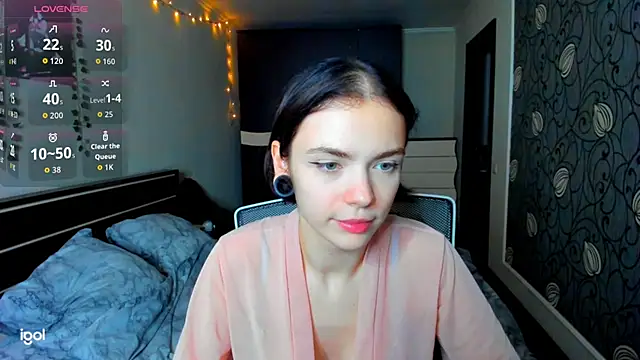 Snapshot of bonnybimi chatting on October 15, 2025, 5:43 pm bonnybimi online show from October 15, 2025, 5:43 pm