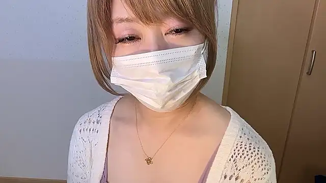 kitty kyoto online show from May 28, 2026, 3:03 am
