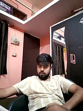 soniriyaa010101 online show from May 30, 2026, 8:31 am