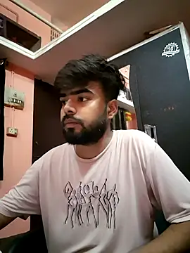 soniriyaa010101 online show from June 5, 2026, 6:24 pm