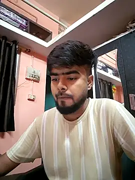 soniriyaa010101 online show from May 20, 2026, 5:54 pm