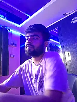 soniriyaa010101 online show from June 11, 2026, 6:49 pm