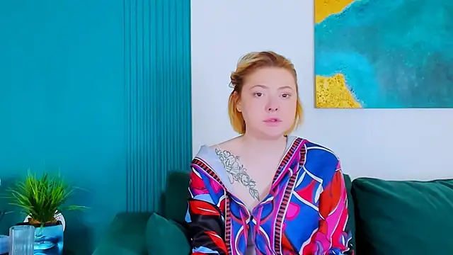 TracyCurtis online show from September 29, 2025, 5:36 am
