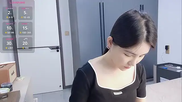 luckckcj online show from December 14, 2025, 6:30 am