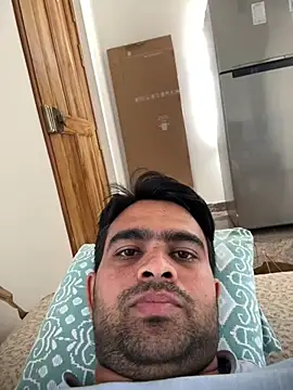 Snapshot of sunnu_97_ chatting on February 18, 2026, 6:00 am sunnu 97 online show from February 18, 2026, 6:00 am