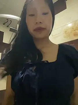 Mollie jane online show from October 8, 2025, 12:28 pm