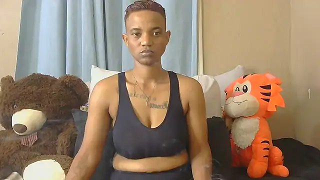 JANIELEE online show from October 23, 2025, 8:07 pm