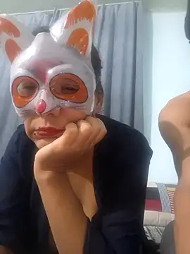 Snapshot of Layd38 chatting on November 8, 2025, 1:03 pm Layd38 online show from November 8, 2025, 1:03 pm