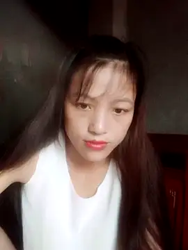 nakaki-00 online show from September 23, 2025, 3:24 am