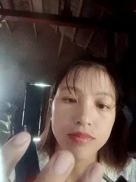 nakaki-00 online show from September 27, 2025, 1:56 am