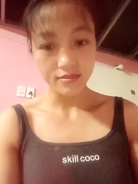 nakaki-00 online show from September 20, 2025, 3:33 am