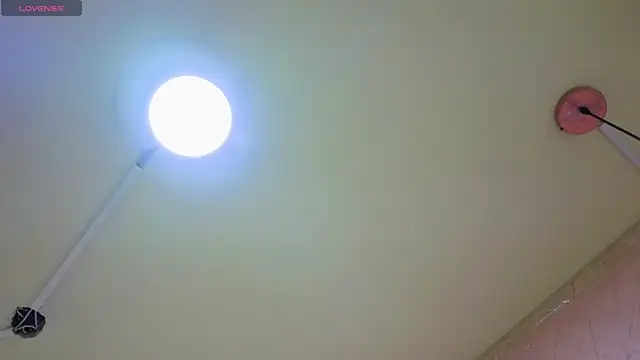 Snapshot of april_bennett chatting on February 17, 2026, 12:13 pm april bennett online show from February 17, 2026, 12:13 pm