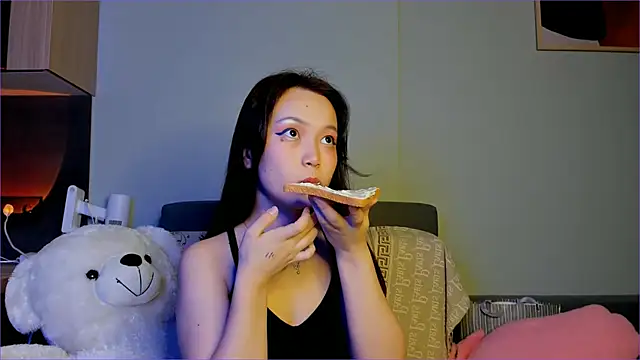 Snapshot of tokipokki chatting on January 8, 2026, 3:34 am tokipokki online show from January 8, 2026, 3:34 am