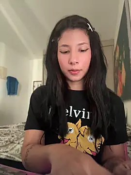 babyvavi online show from July 9, 2026, 1:43 pm
