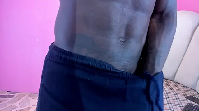 kingmaverickx online show from November 5, 2025, 3:04 pm