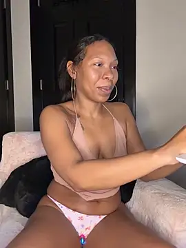   suki online show from October 20, 2025, 7:58 pm