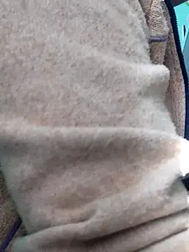 Hot-Pooja25 online show from January 6, 2026, 6:17 am