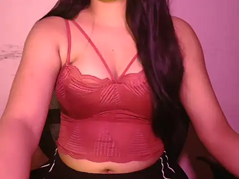 Snapshot of Oh_Shelz chatting on October 13, 2025, 5:03 pm Oh Shelz online show from October 13, 2025, 5:03 pm