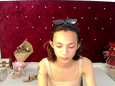 XxMissBEAUTYFULLxX online show from September 17, 2025, 5:31 am