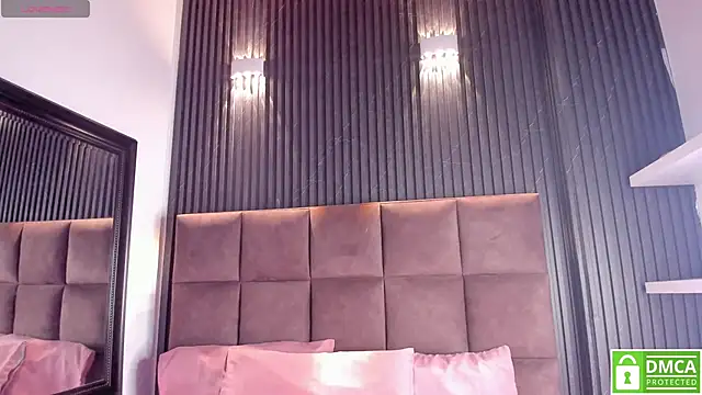 Snapshot of Sussy_Vixen chatting on March 3, 2026, 3:57 am Sussy Vixen online show from March 3, 2026, 3:57 am