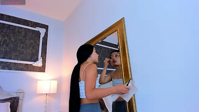 SharonBonet online show from October 30, 2025, 11:19 am