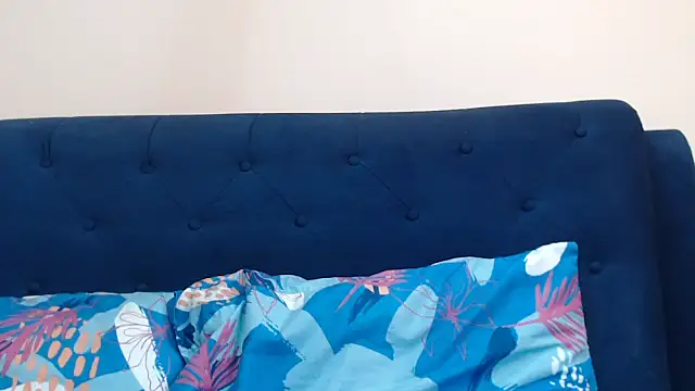 MabellSun online show from November 20, 2025, 7:25 pm