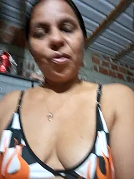 Lucerito-Hot online show from November 13, 2025, 2:59 am