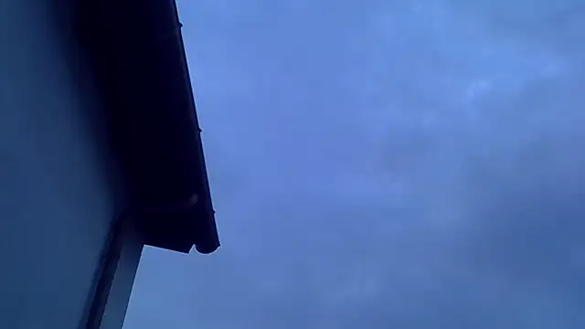 Snapshot of Astrid3 chatting on June 26, 2026, 6:47 pm Astrid3 online show from June 26, 2026, 6:47 pm