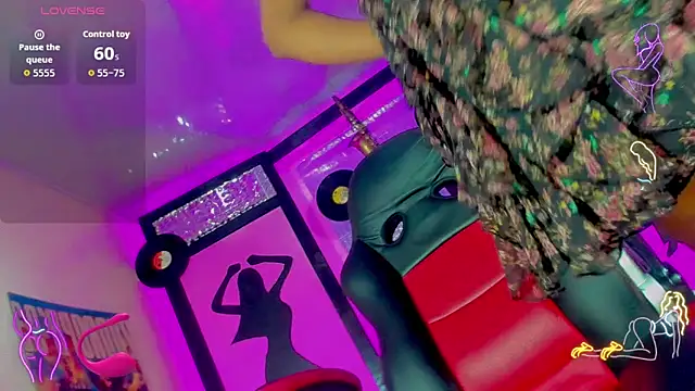 Alondra Campbell online show from October 28, 2025, 3:18 am