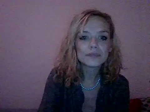 Snapshot of Czech_slut_whore-wife chatting on September 15, 2025, 9:37 pm Czech slut whore-wife online show from September 15, 2025, 9:37 pm