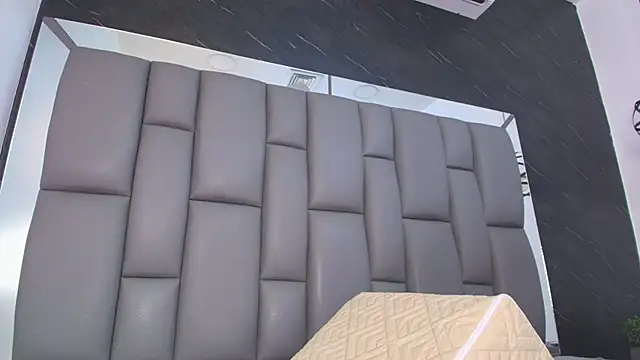 Snapshot of kissme_luna chatting on February 13, 2026, 7:03 pm kissme luna online show from February 13, 2026, 7:03 pm