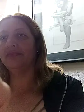 ROOMIINA online show from November 19, 2025, 12:43 am