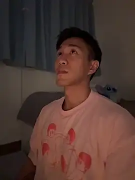 gooodboiii online show from November 19, 2025, 12:38 pm