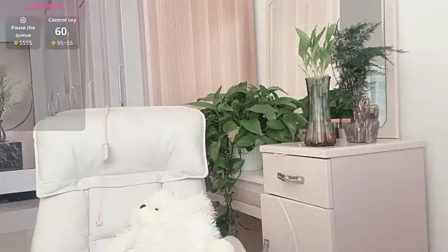 Crystal 168 online show from October 26, 2025, 12:22 am