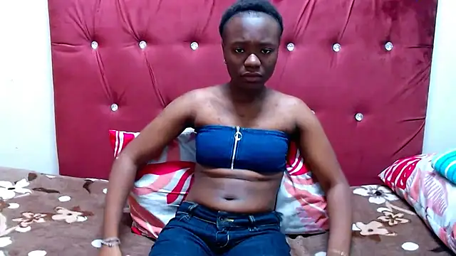 Snapshot of Cloud9boo chatting on October 14, 2025, 9:47 pm Cloud9boo online show from October 14, 2025, 9:47 pm