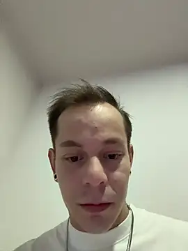 dimitryivanovv online show from November 16, 2025, 12:04 am