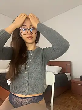 Snapshot of Viithoney chatting on October 14, 2025, 6:36 am Viithoney online show from October 14, 2025, 6:36 am