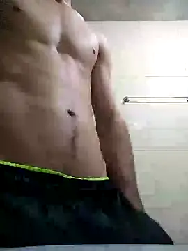 Snapshot of Max_novato chatting on June 25, 2026, 9:31 pm Max novato online show from June 25, 2026, 9:31 pm