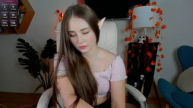 Snapshot of Sweet__Amily chatting on October 29, 2025, 1:32 pm Sweet Amily online show from October 29, 2025, 1:32 pm