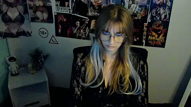 NeyliDream online show from October 16, 2025, 12:13 pm