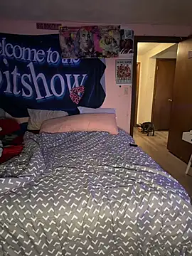 shortywidaphatty online show from November 9, 2025, 9:30 pm