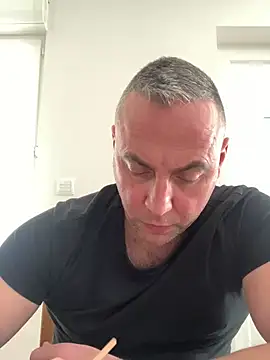 Marronglace1 online show from March 25, 2026, 1:54 pm