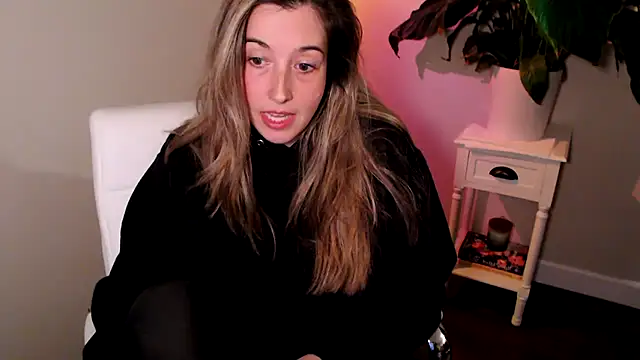 SuggestiveBehavior online show from October 11, 2025, 12:55 am