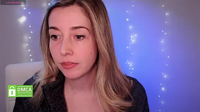 SuggestiveBehavior online show from December 2, 2025, 4:09 pm