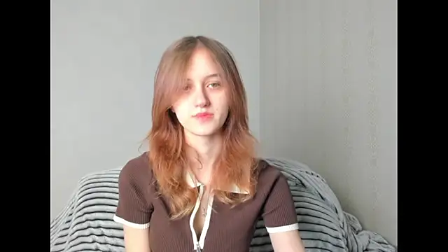 dreamy pollyyy online show from January 12, 2026, 2:40 am