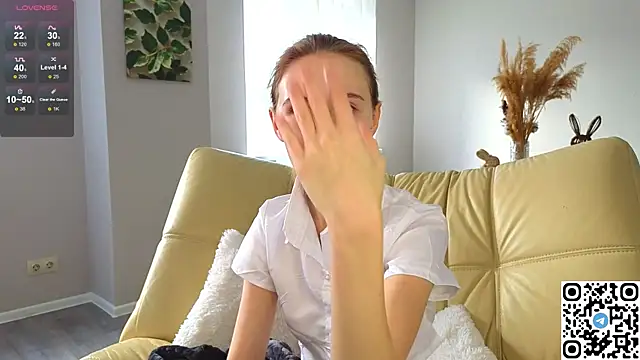 Succubelle online show from October 16, 2025, 6:10 am