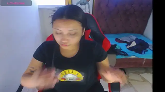 susan mooree online show from February 4, 2026, 9:21 pm