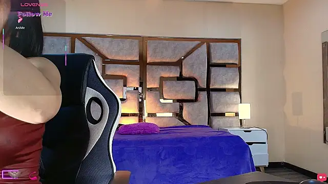 ANABELL BROWN online show from February 7, 2026, 7:44 pm